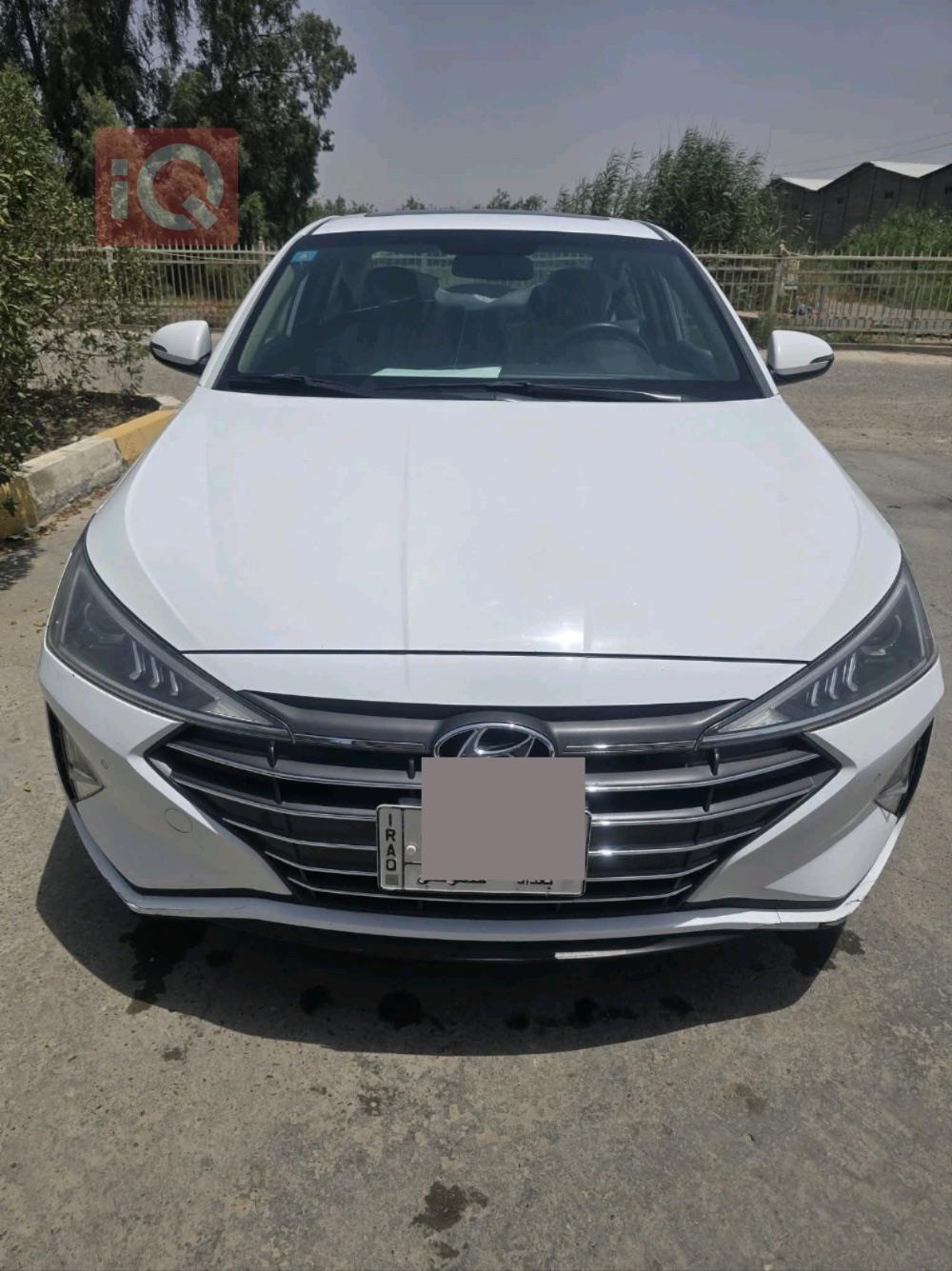هیوندای ئەلەنترا